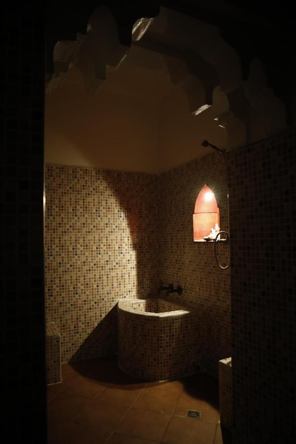 Hotel Riad 7 Rijal Marrakech Marrakesch Exterior foto